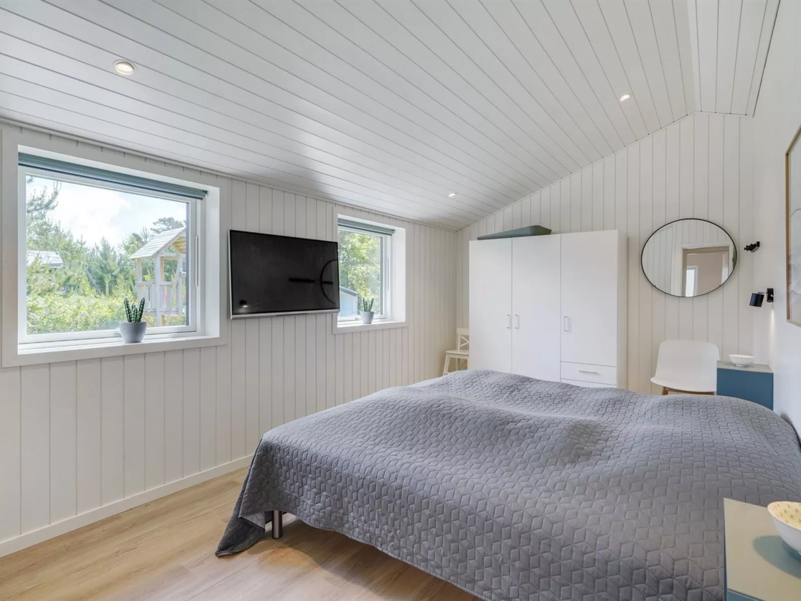 "Ingobald" - 1.5km from the sea-Inside