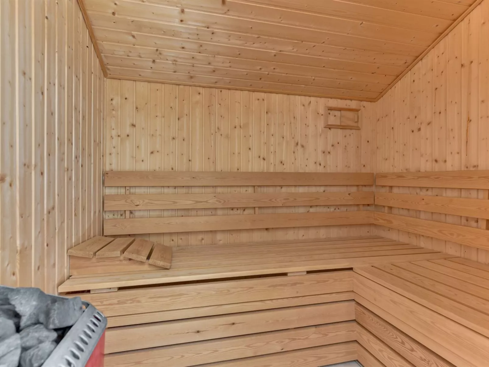 "Raili" - 1.5km from the sea-Dedans