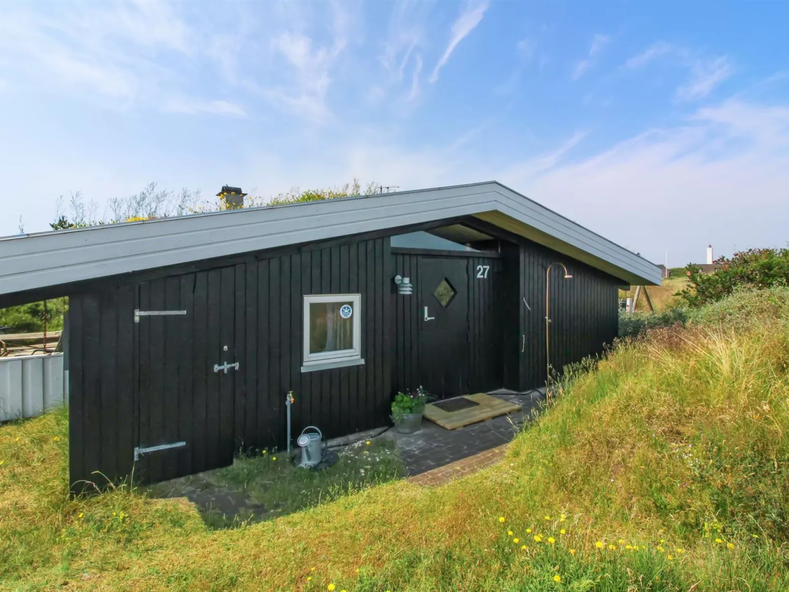 "Scarlett" - 300m from the sea-Outside