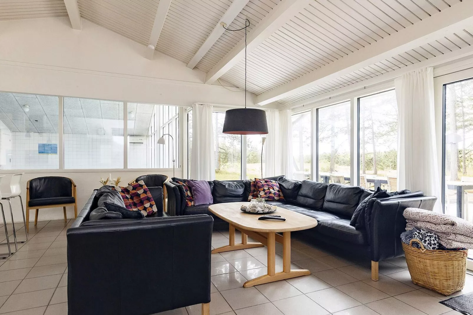 16 person holiday home in Humble-Indoor