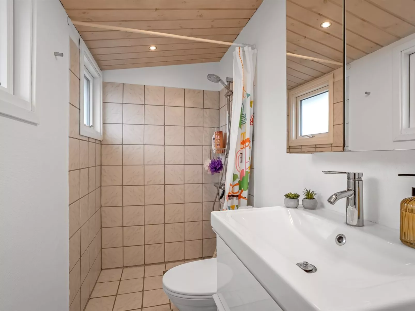 "Mira" - 500m from the sea-Drinnen