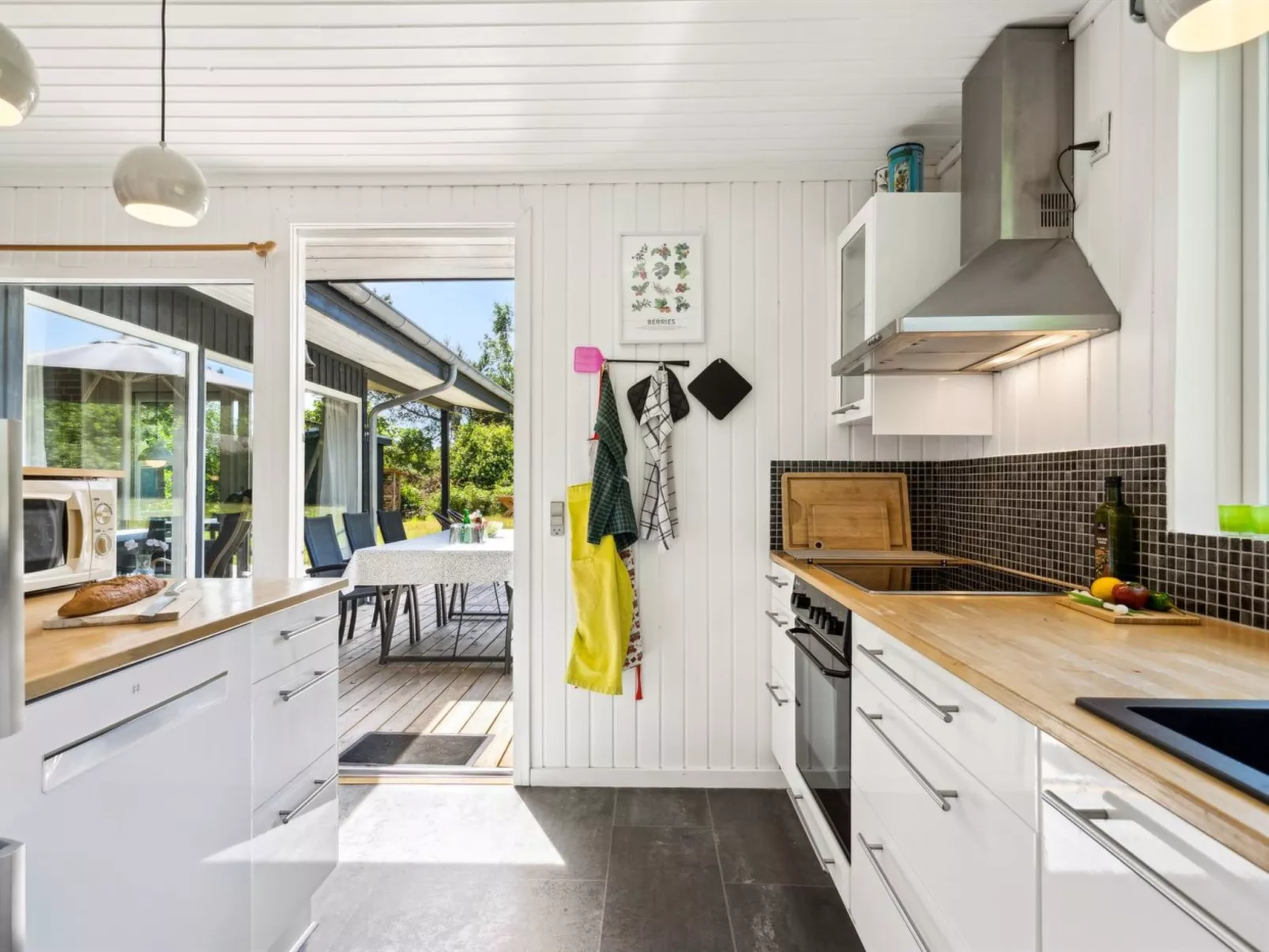 "Aleta" - 600m from the sea-Dedans