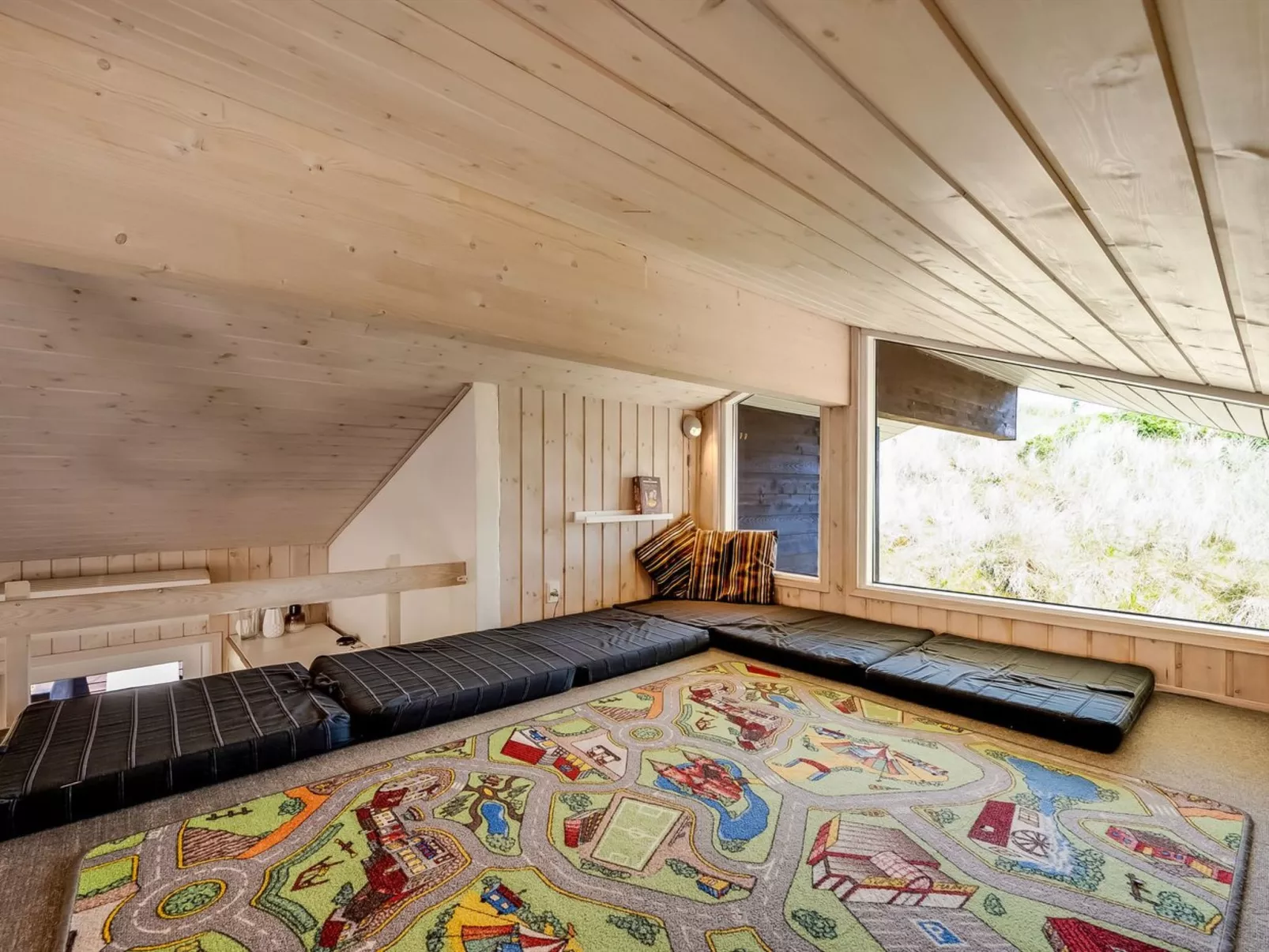 "Aurore" - 700m from the sea-Drinnen