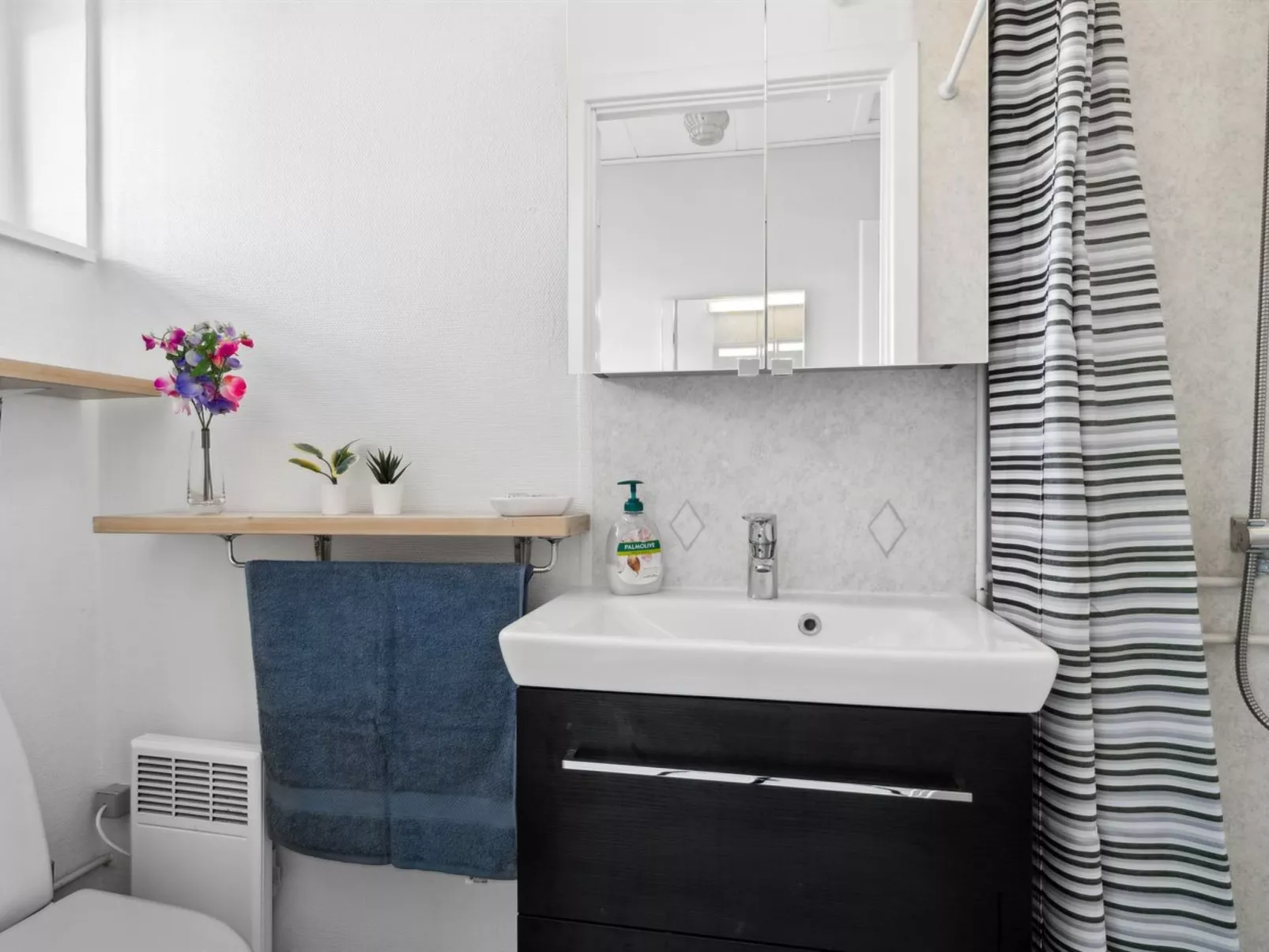 "Eicke" - 400m from the sea-Drinnen