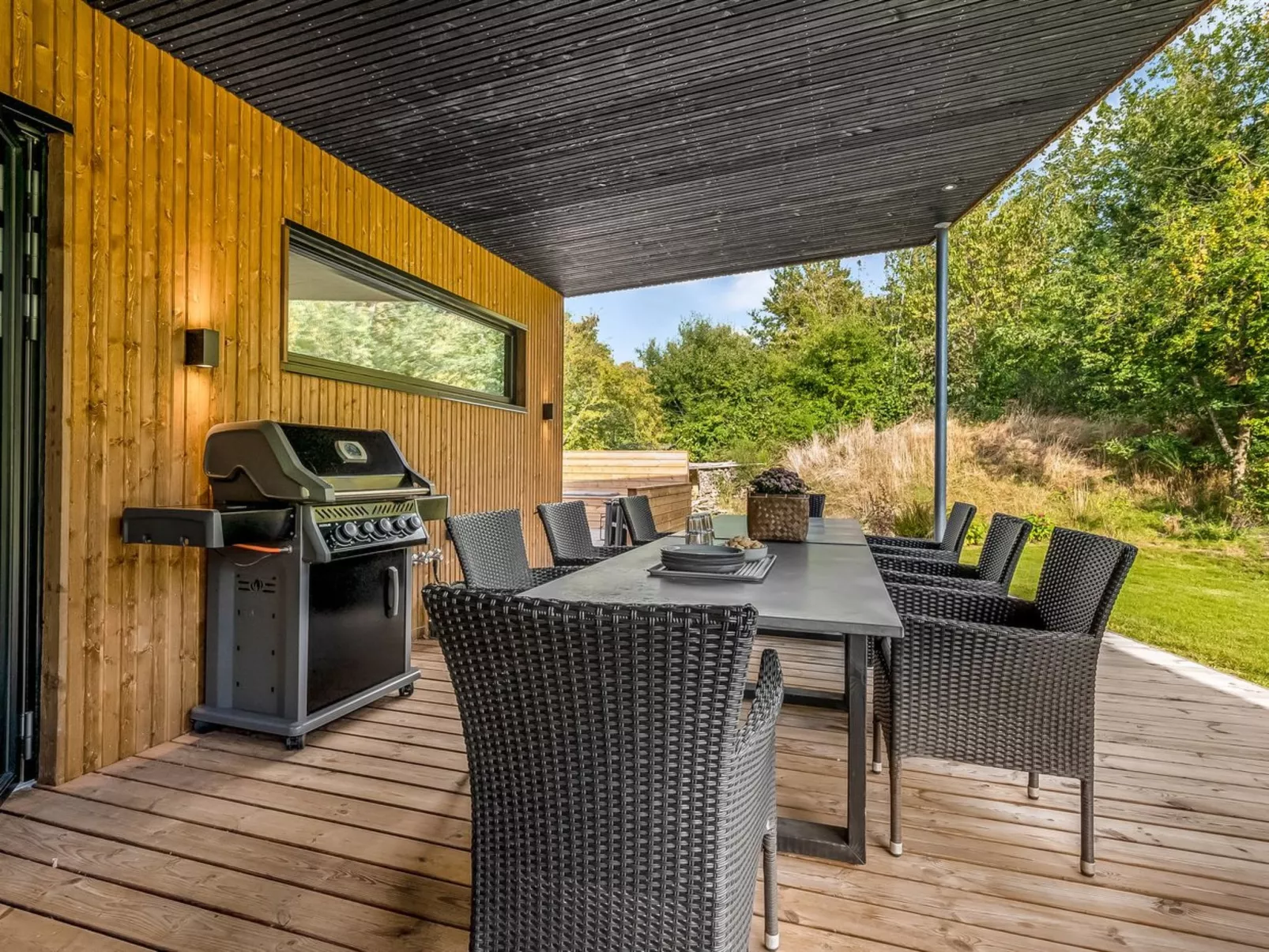 "Karlene" - 300m from the sea-Outside