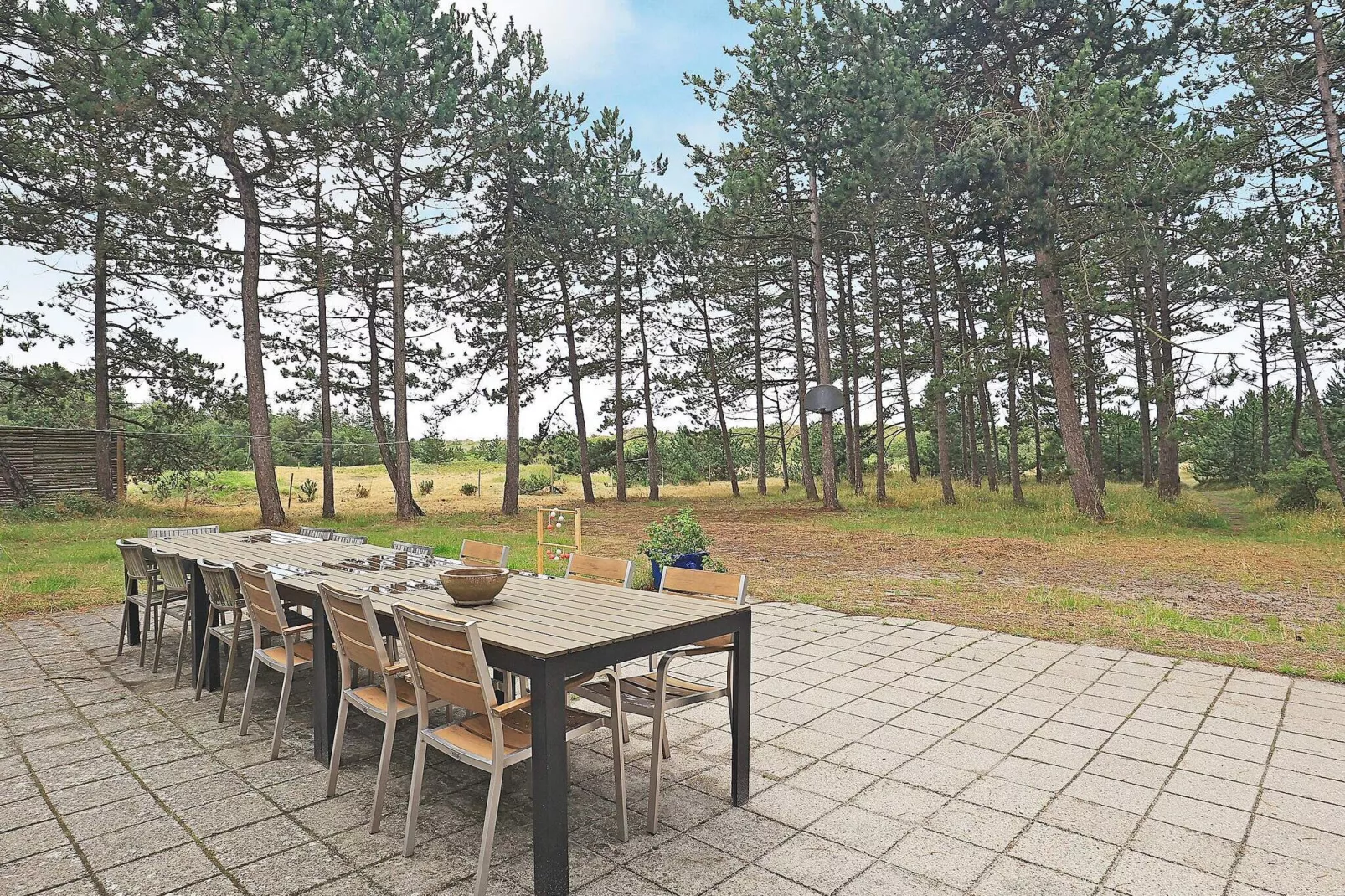 16 person holiday home in Humble-View