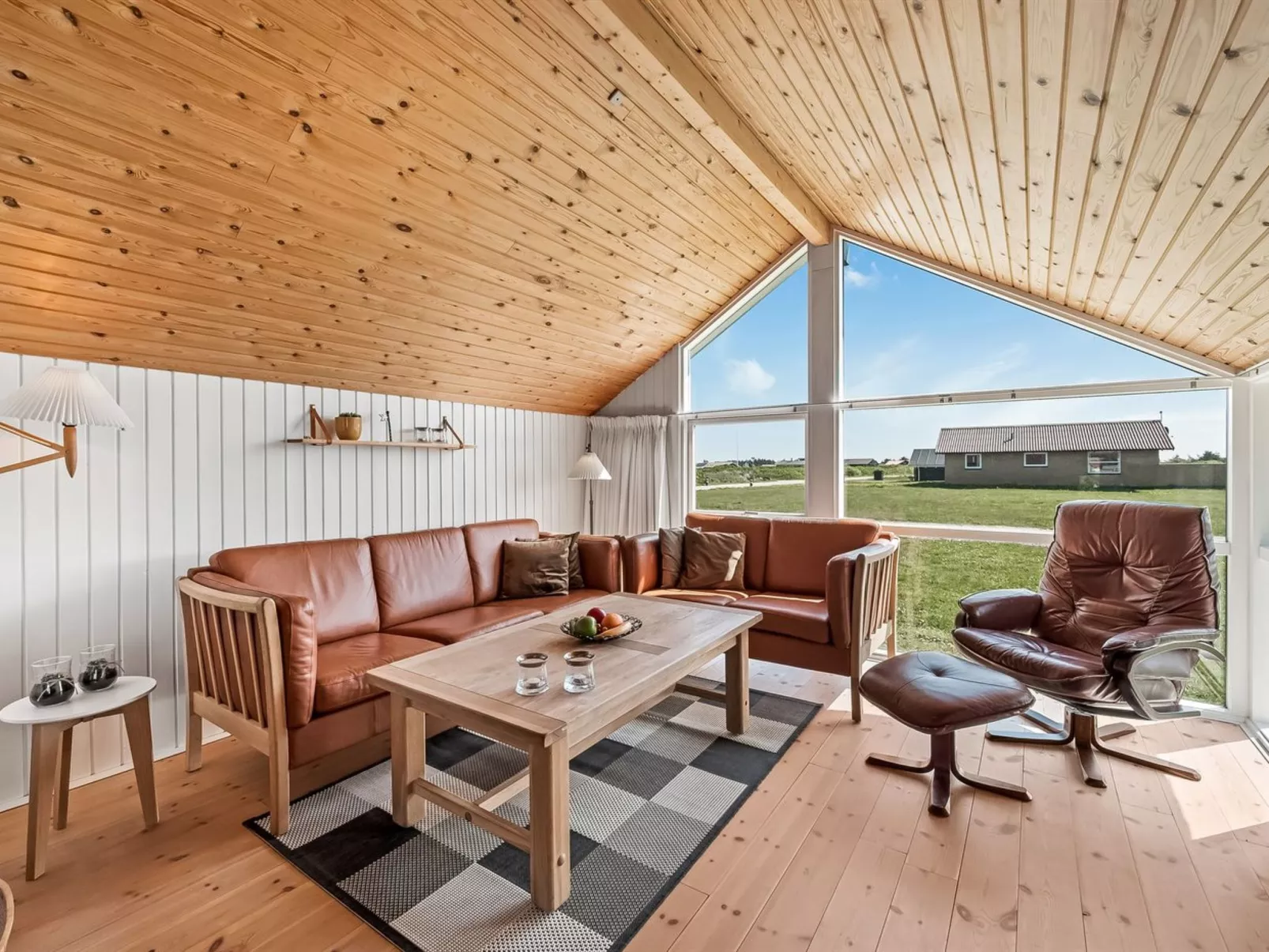 "Emppu" - 250m from the sea-Dedans