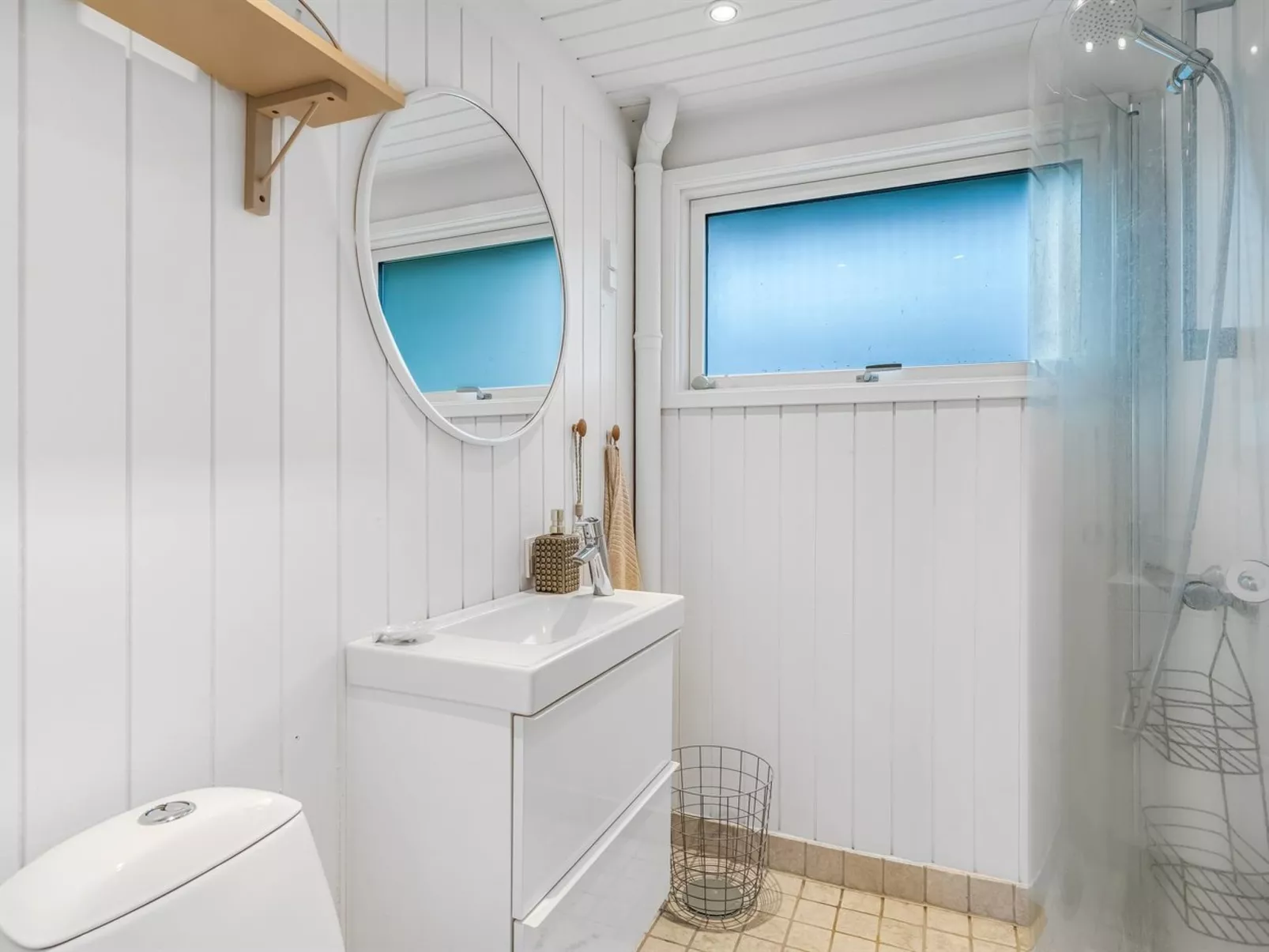 "Mintha" - 400m from the sea-Drinnen