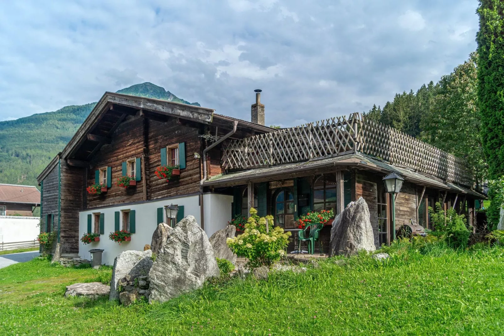 Bauernhaus Bachler-Exterior summer