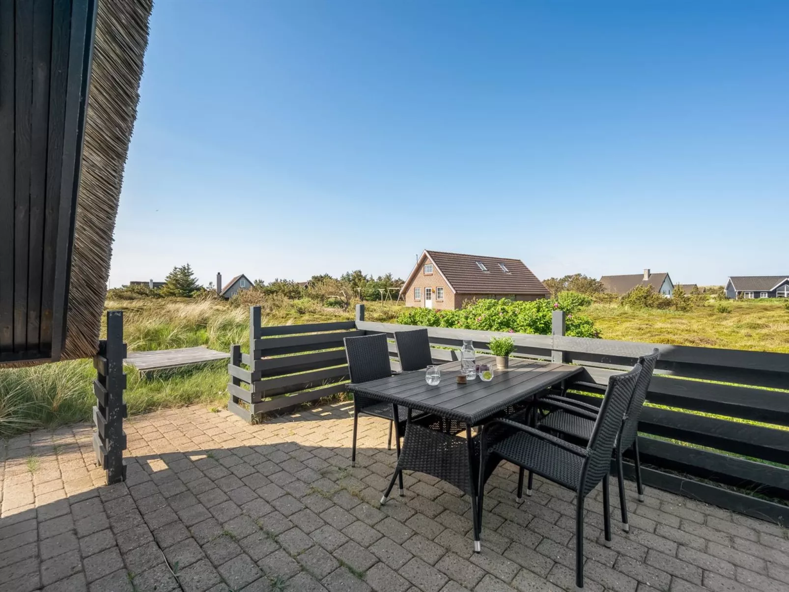 "Arlina" - 600m from the sea-Outside