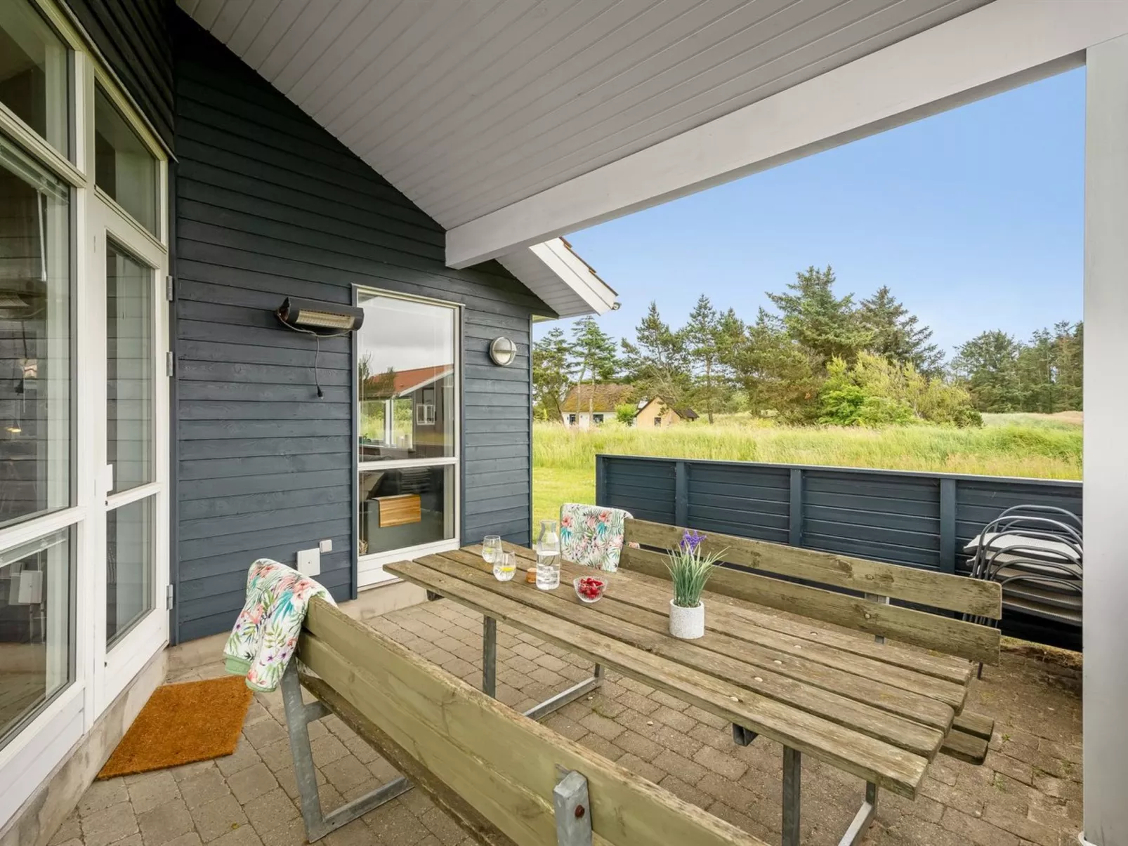 "Felicita" -  from the sea-Dehors