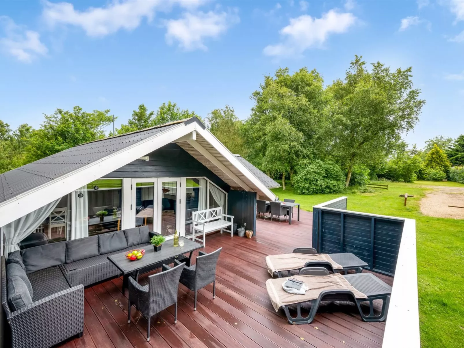 "Giselle" - 10km from the sea-Draußen