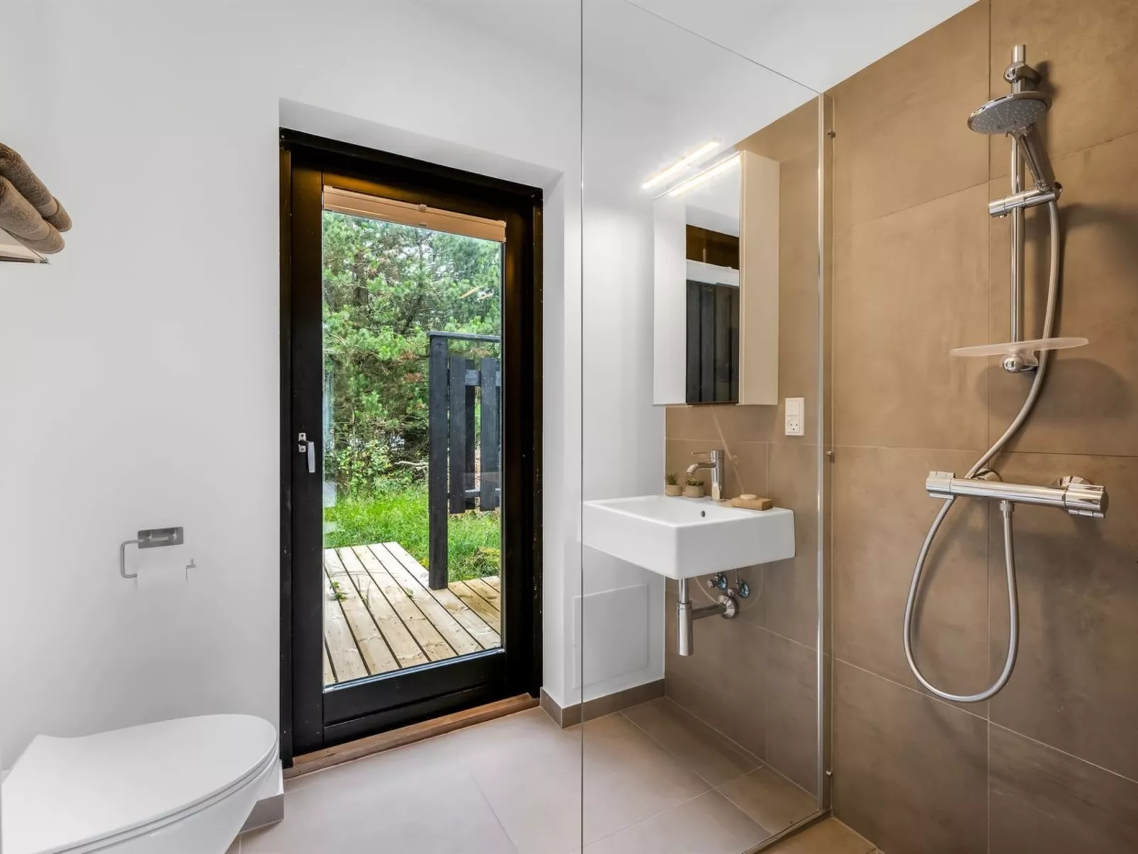 "Peta" - 1.6km from the sea-Inside