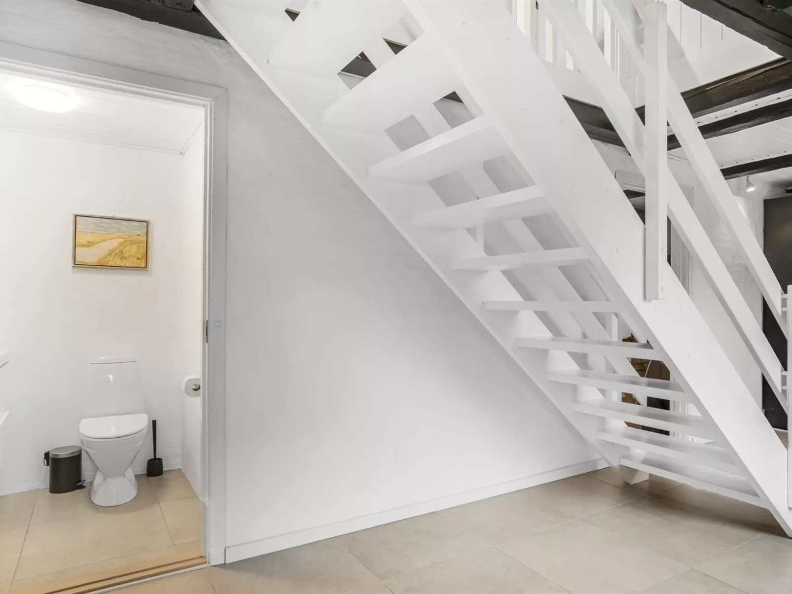 "Thorgot" - 3km from the sea-Inside