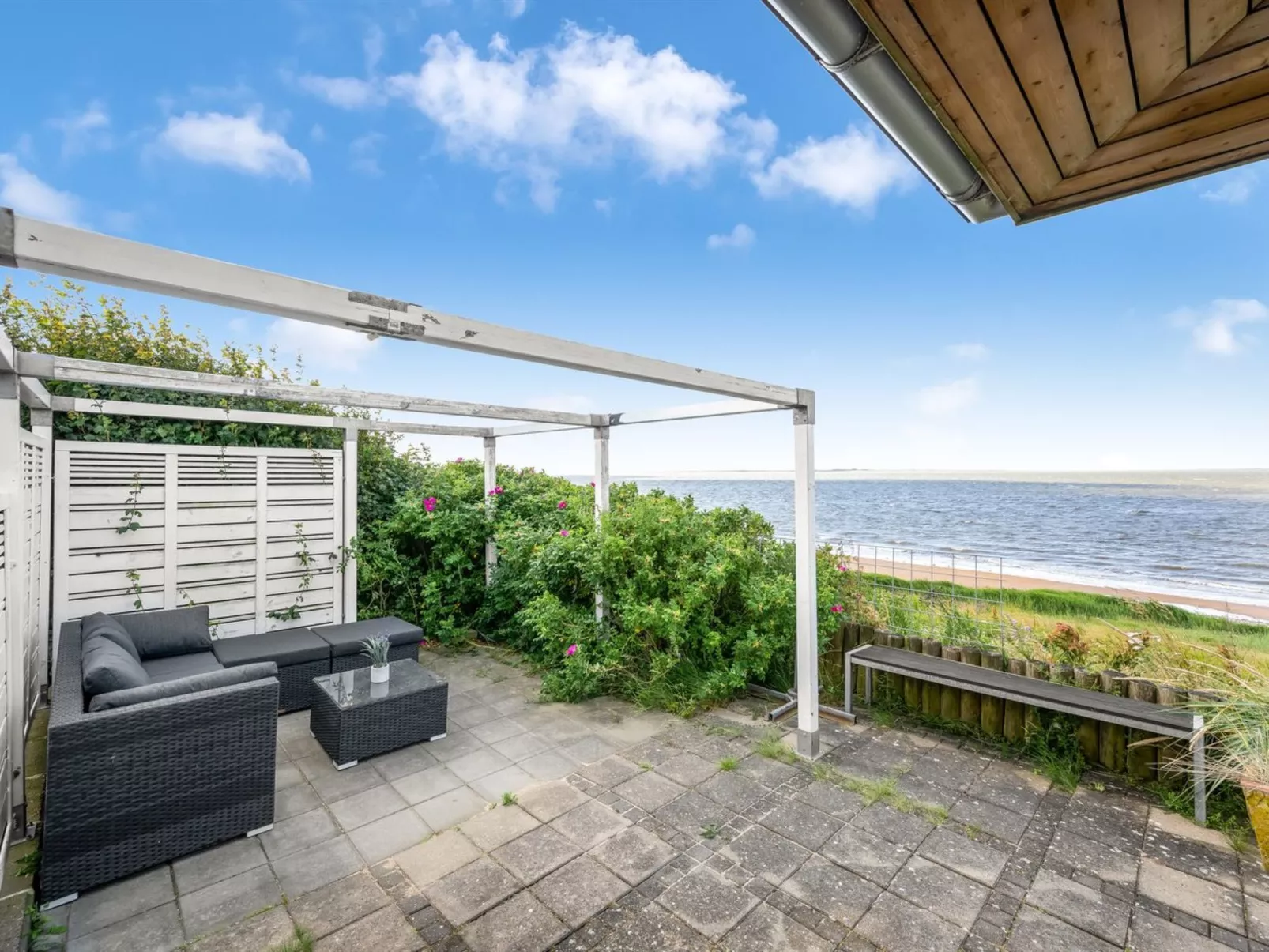 "Evamaria" - 10m from the sea-Outside