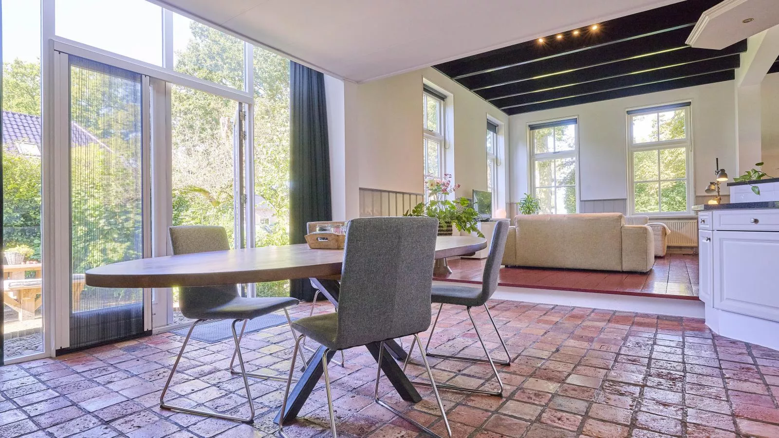 T Voorhuis Kolderveen-Dining room