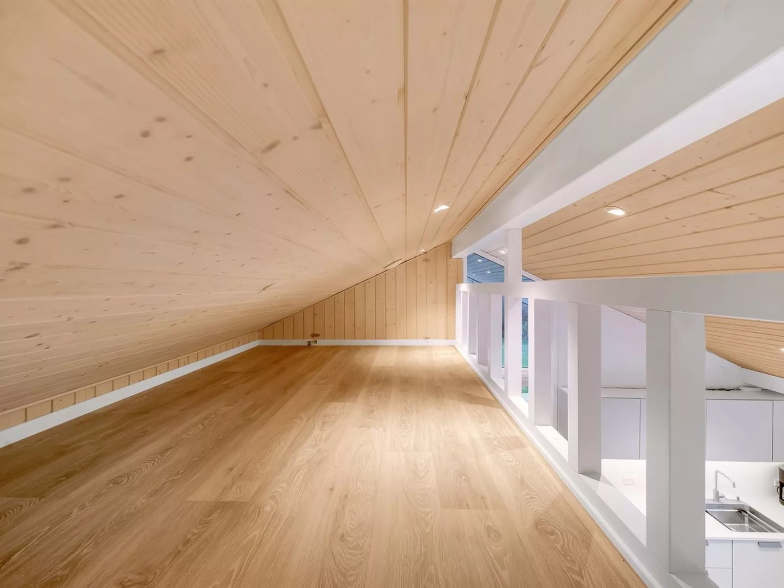 "Corina" - 850m to the fjord-Dedans