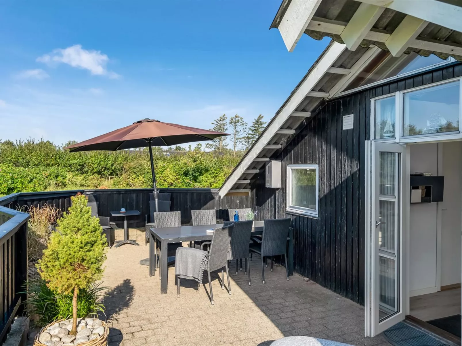 "Wilmer" - 600m from the sea-Outside