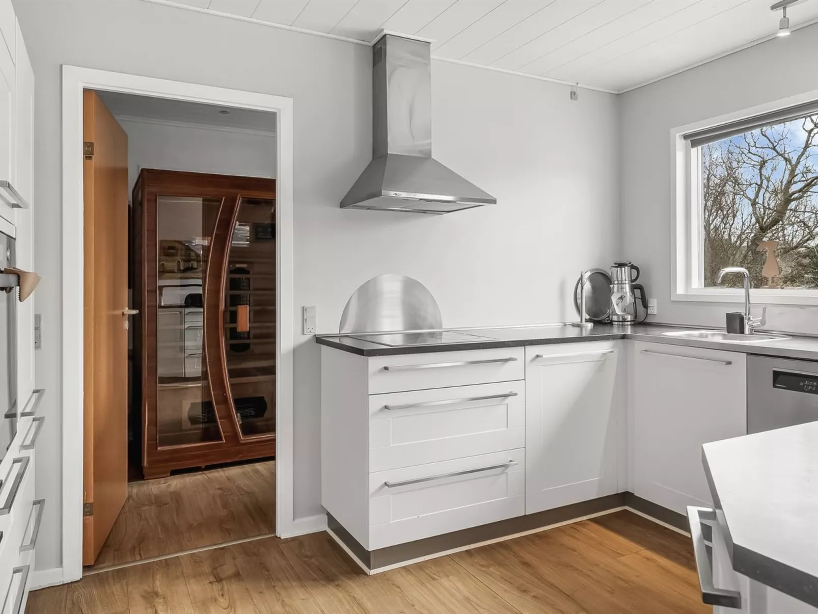 "Martinette" - 4.7km from the sea-Inside