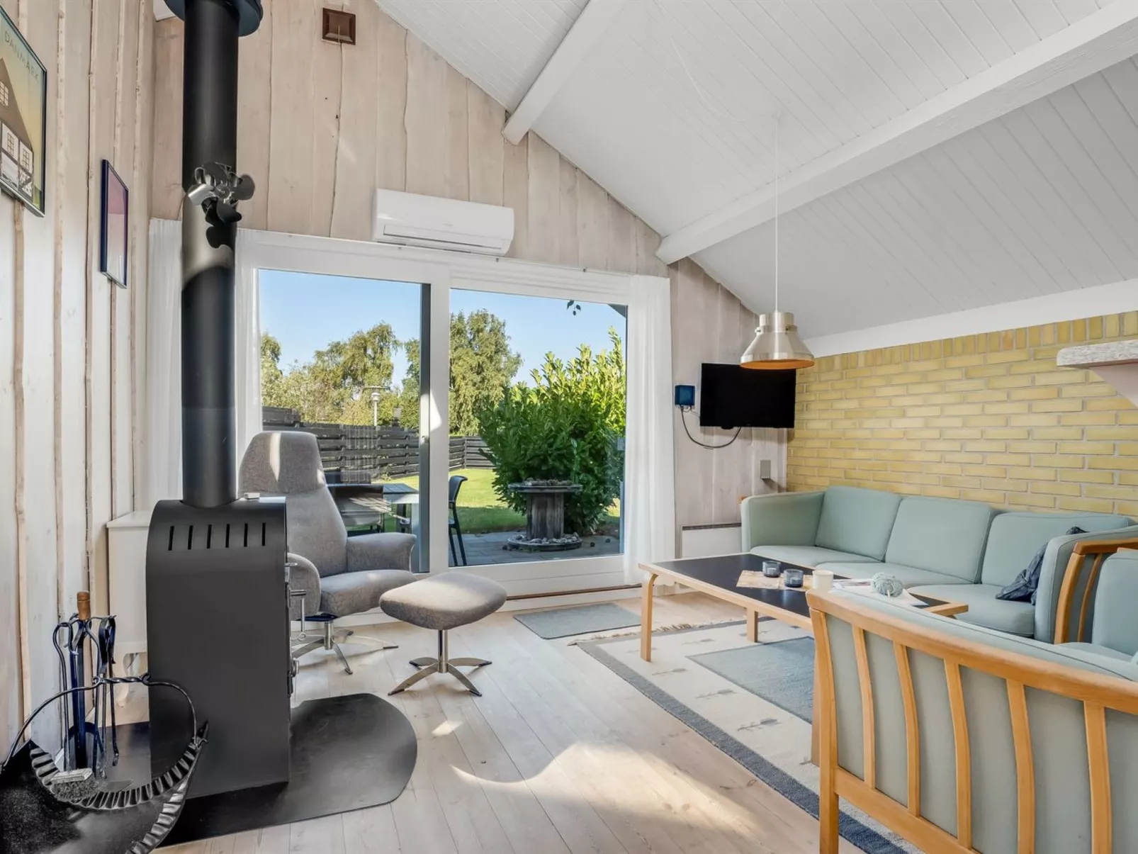 "Hedde" - 100m from the sea-Inside