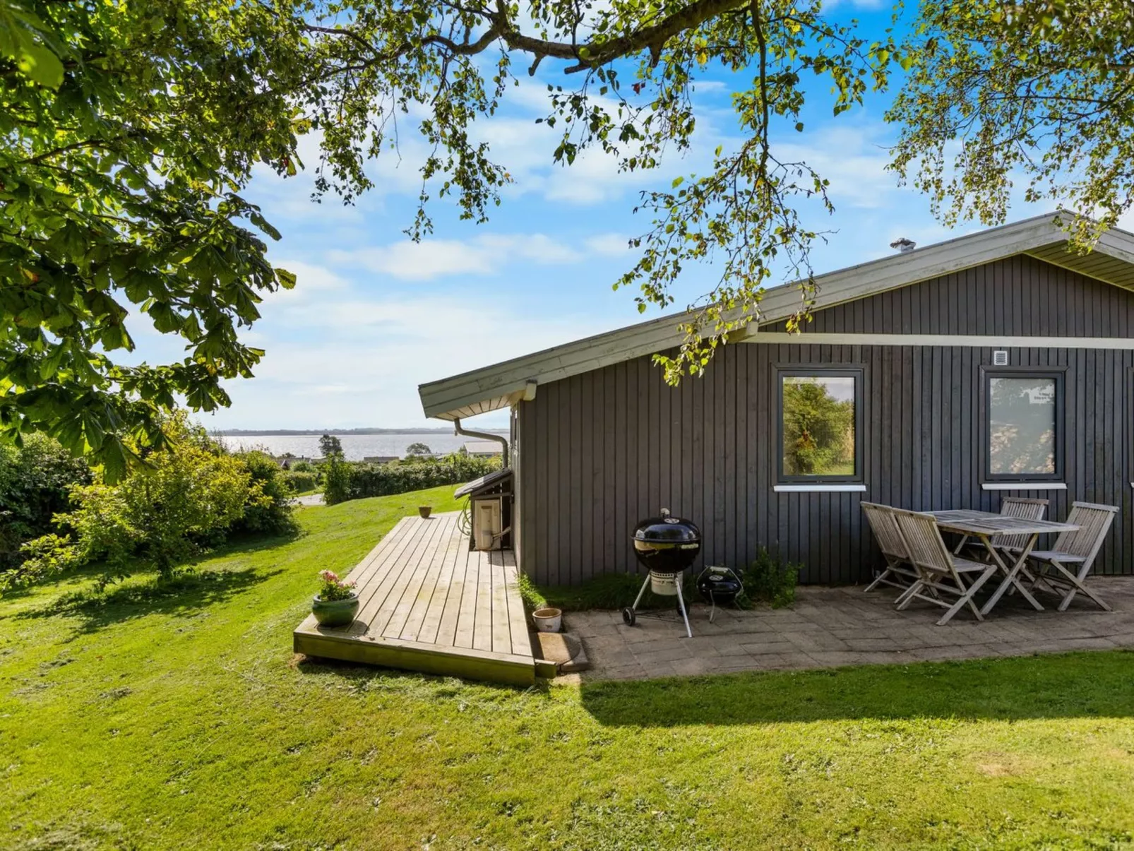 "Dorathea" - 360m from the sea-Draußen