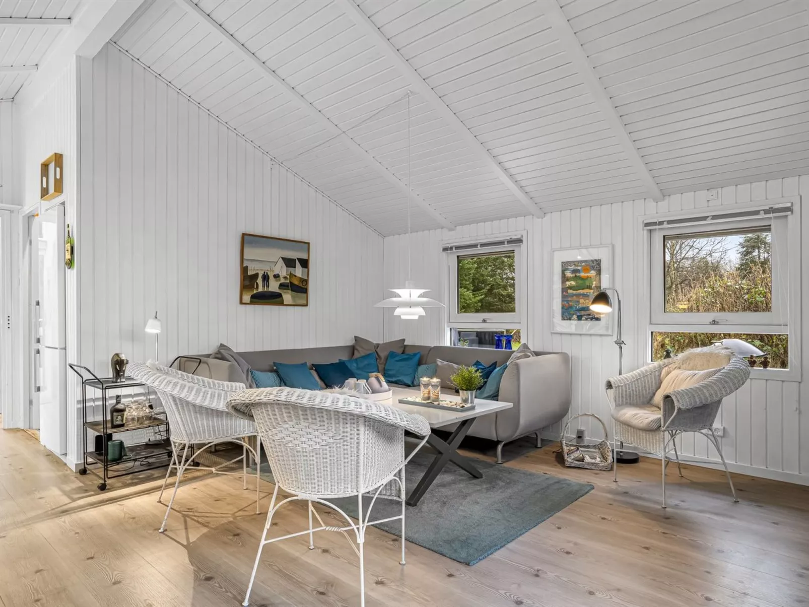 "Gonda" - 2km from the sea-Inside