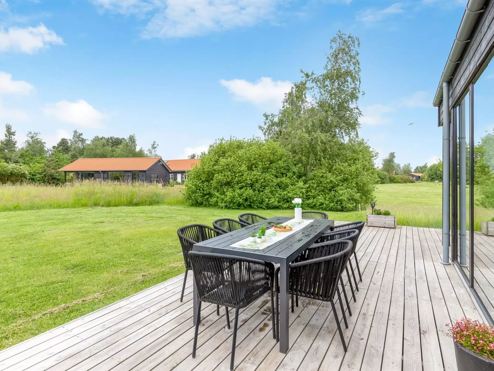 "Dyke" - 1.5km from the sea-Draußen