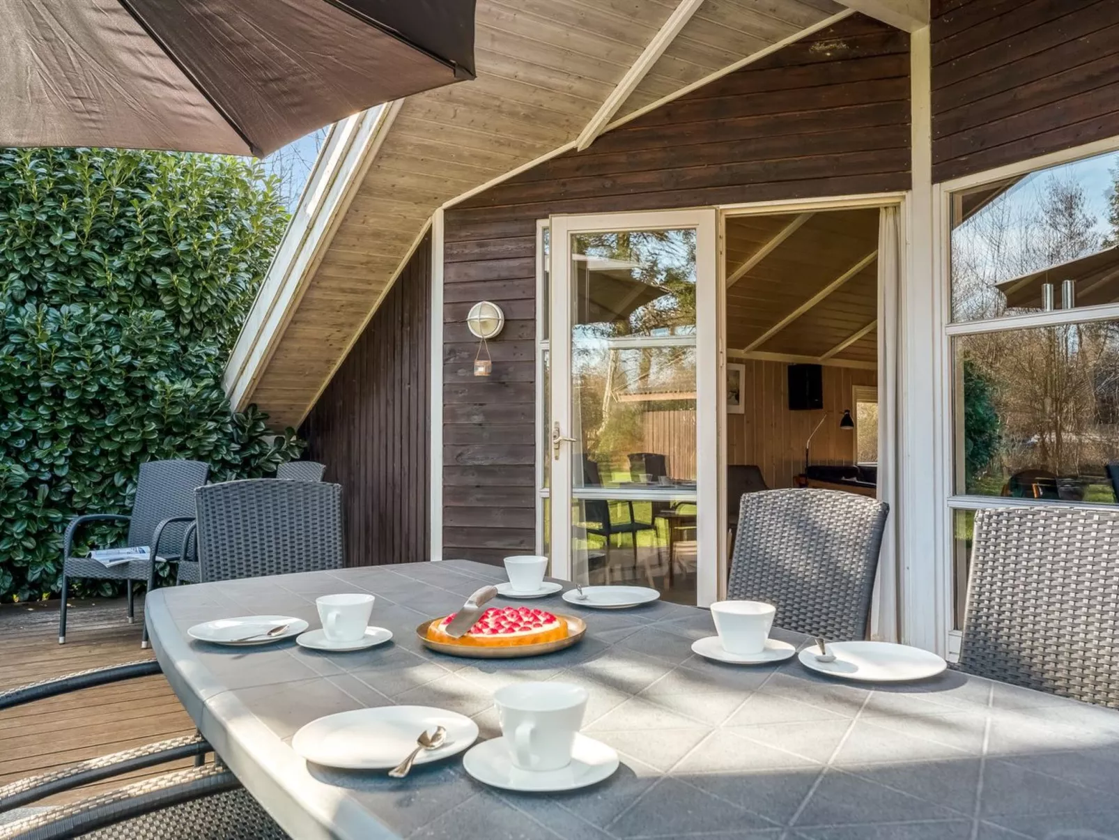 "Emili" - 300m from the sea-Draußen