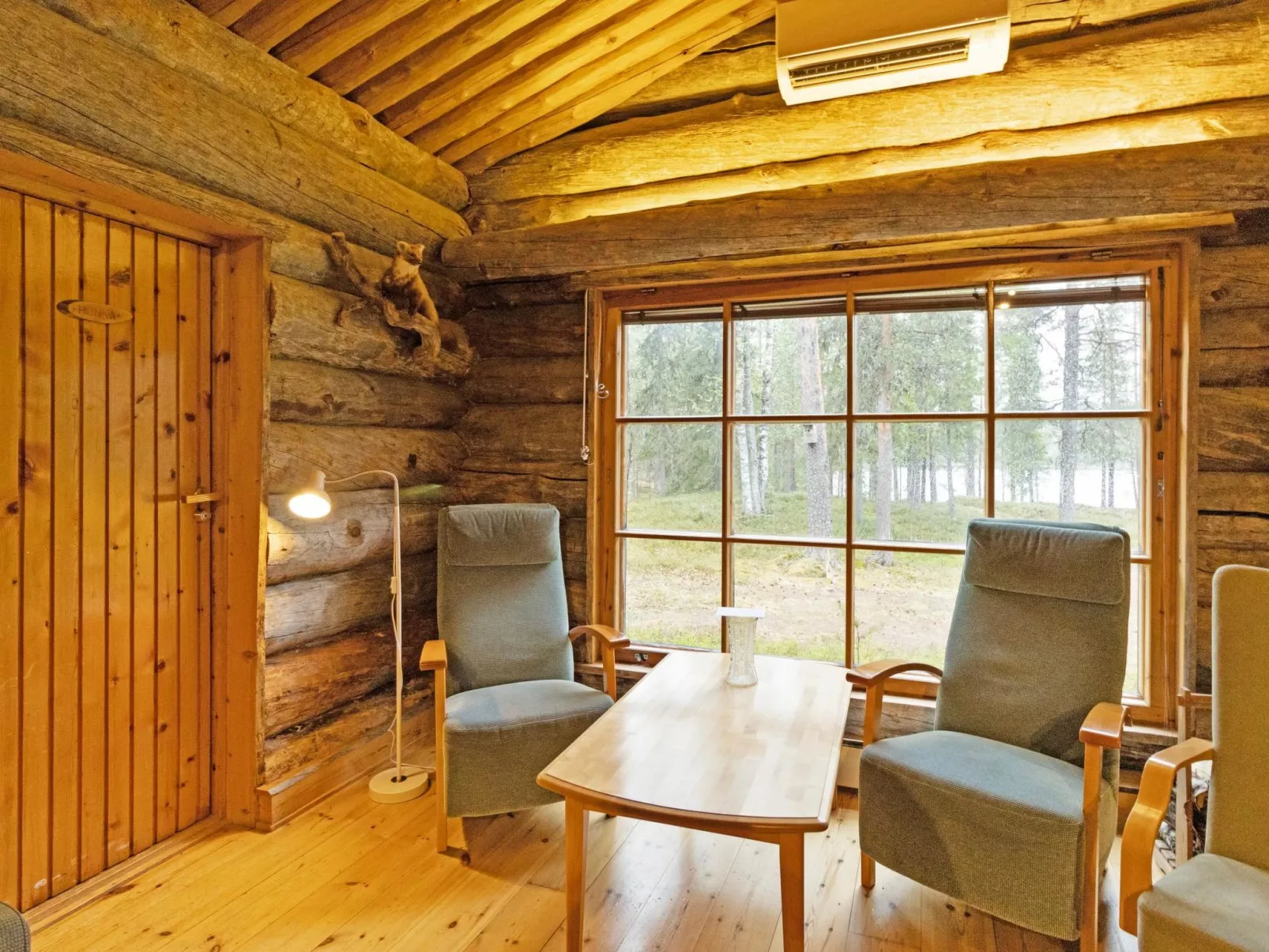 Metsä-luosto-Drinnen