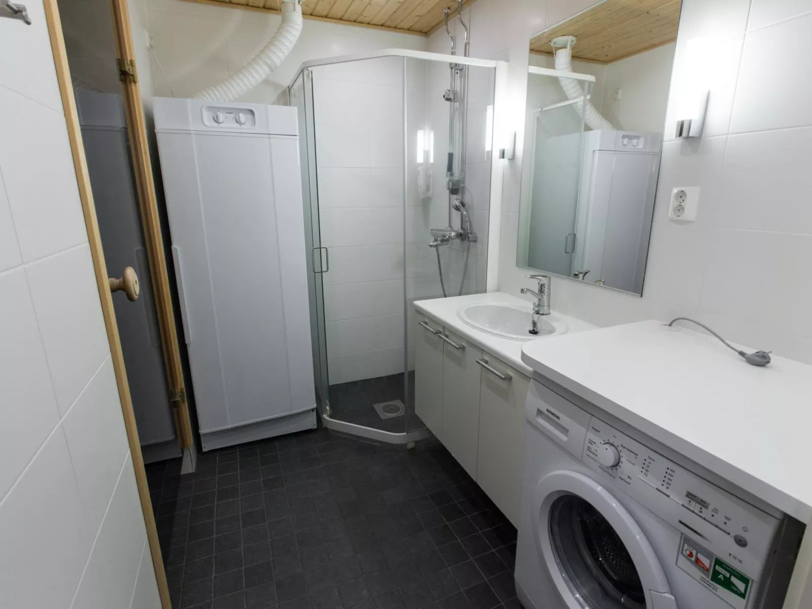 Nordic chalet 9208-Inside