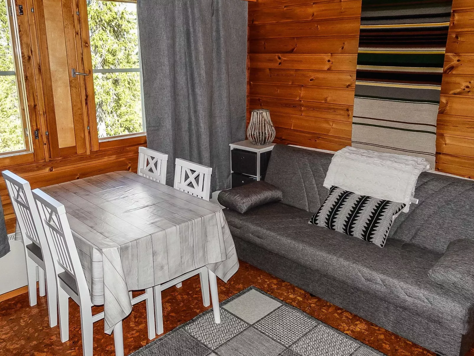 Lupposyöte b1-Inside