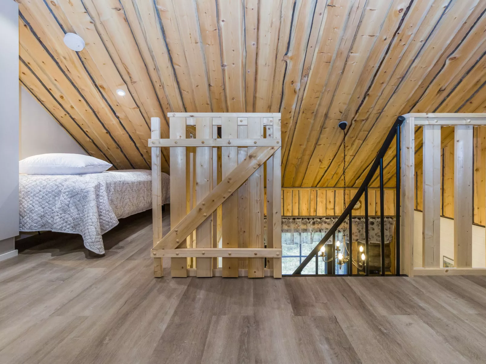 Kantapää d2-Dedans