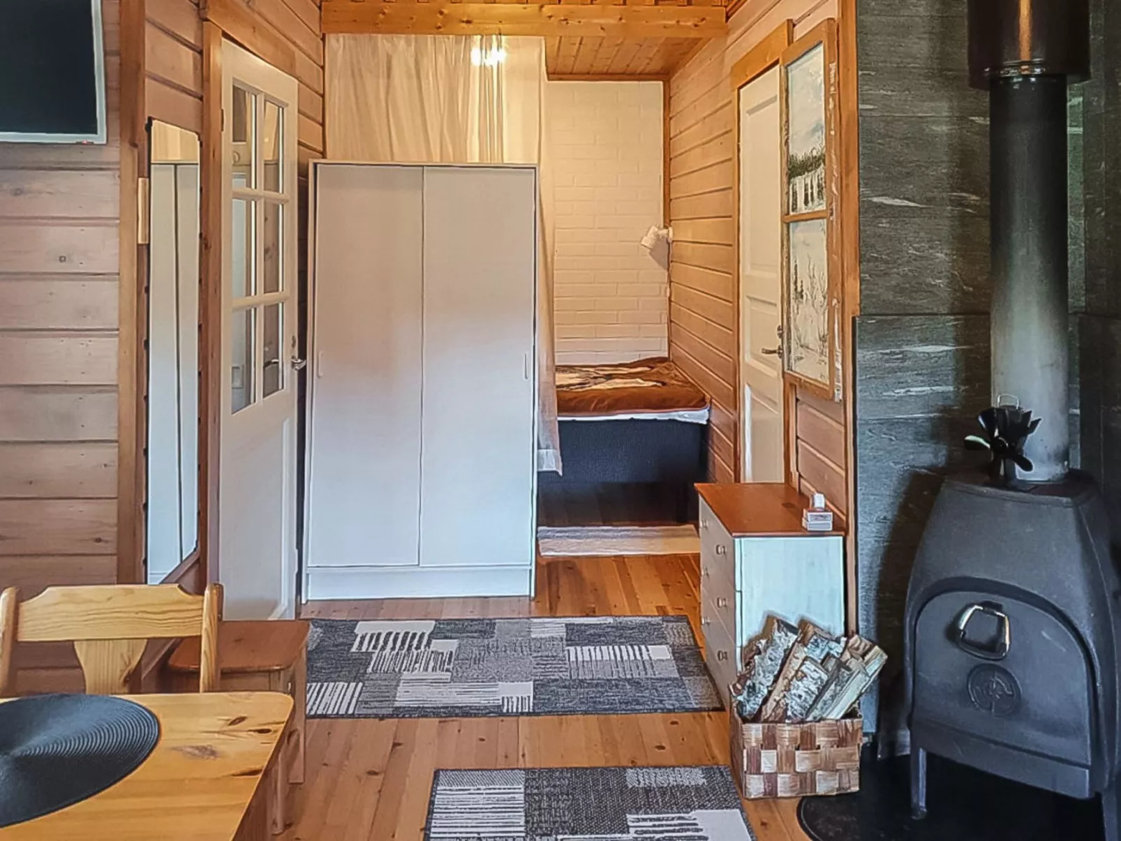 Yllästokka 5-Inside