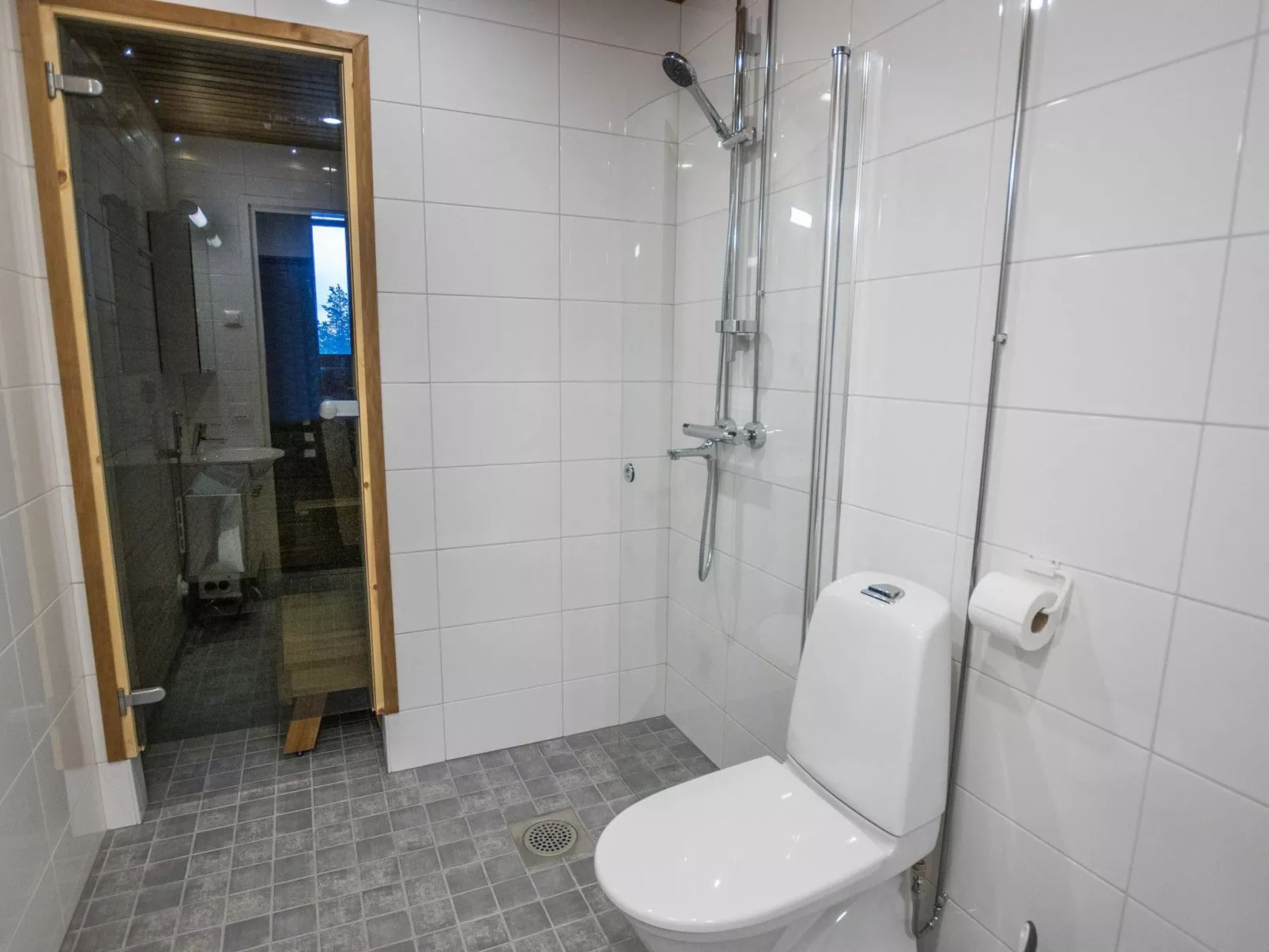 Ylälänsi 3 as 9-Inside