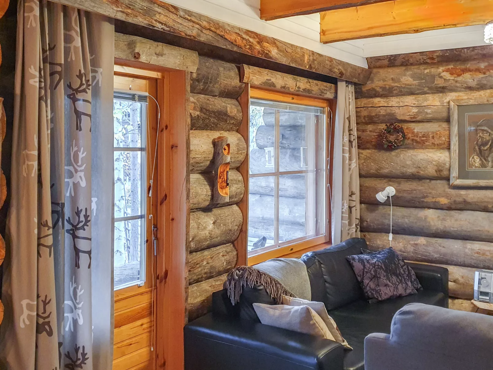 Kukasrakka 3 b 8-Drinnen