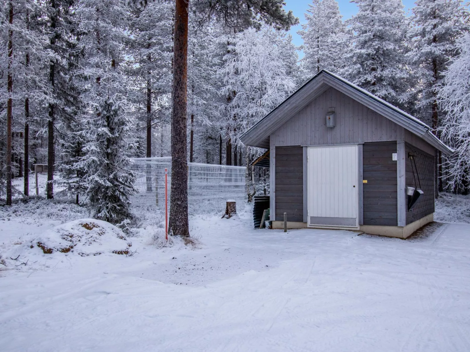 Aslakin helmi a-Inside