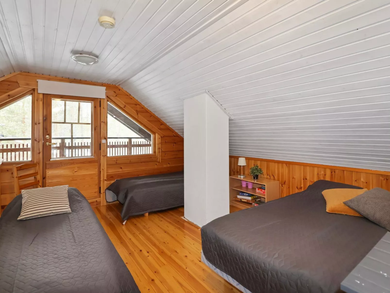 Saukonpiilo 1-Inside