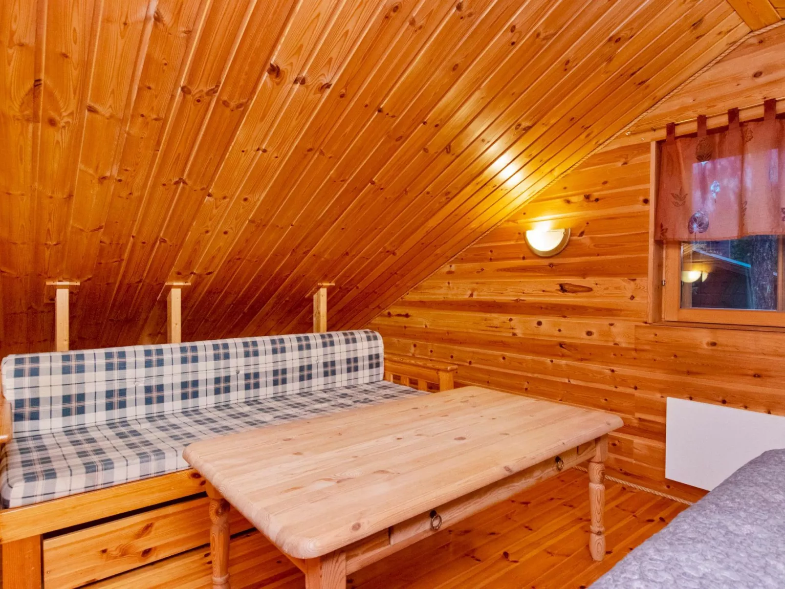 Joikupirtti a-Drinnen