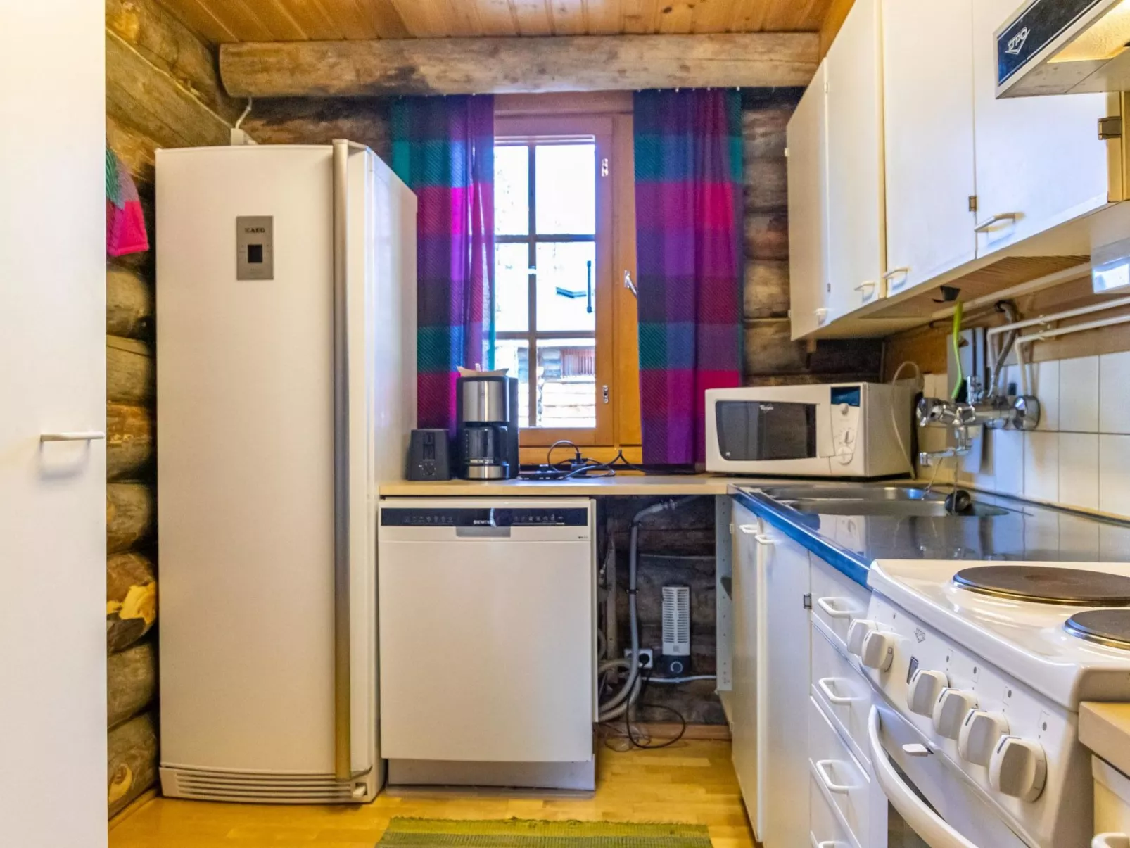 Kiilopalkinen-Inside