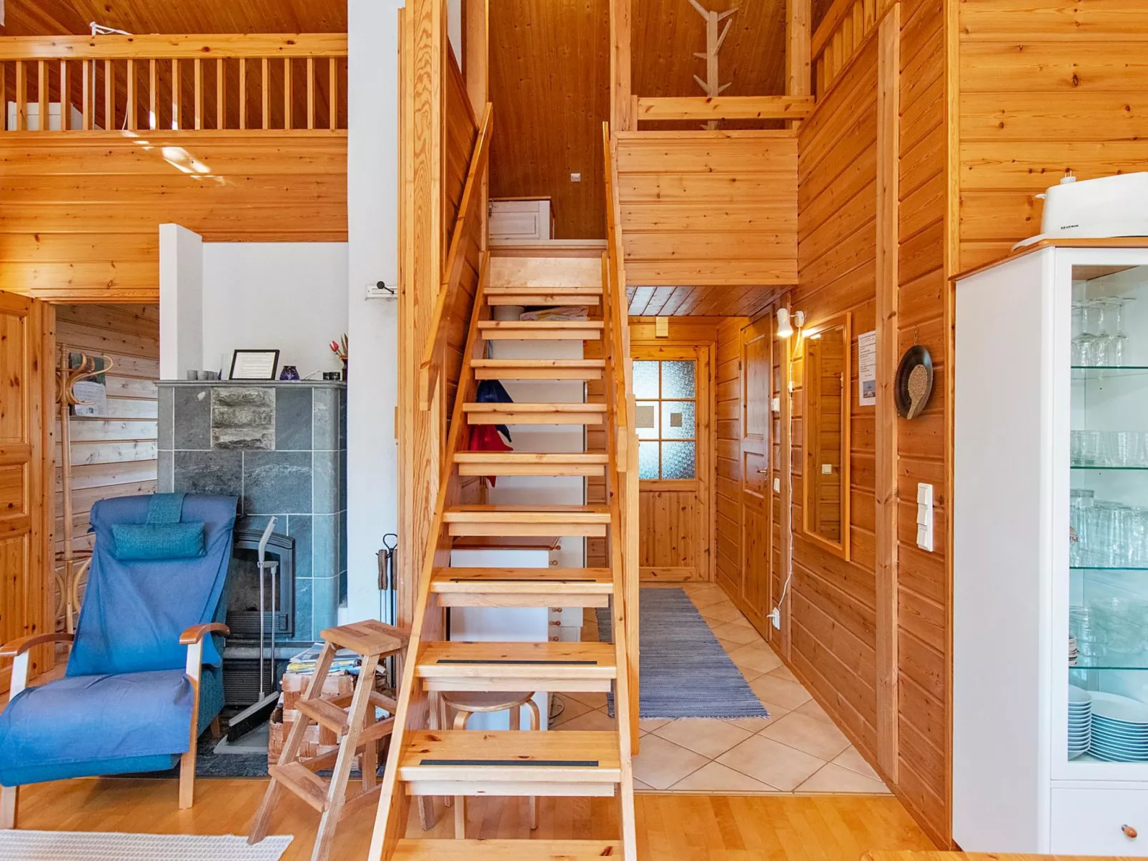 Kuksatie 7 b-Drinnen