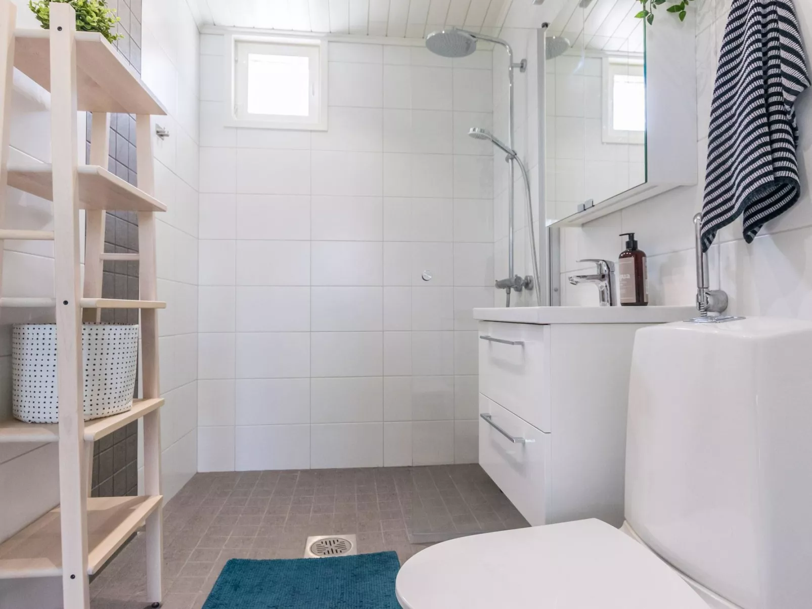 Kuortaneen helmi-Inside