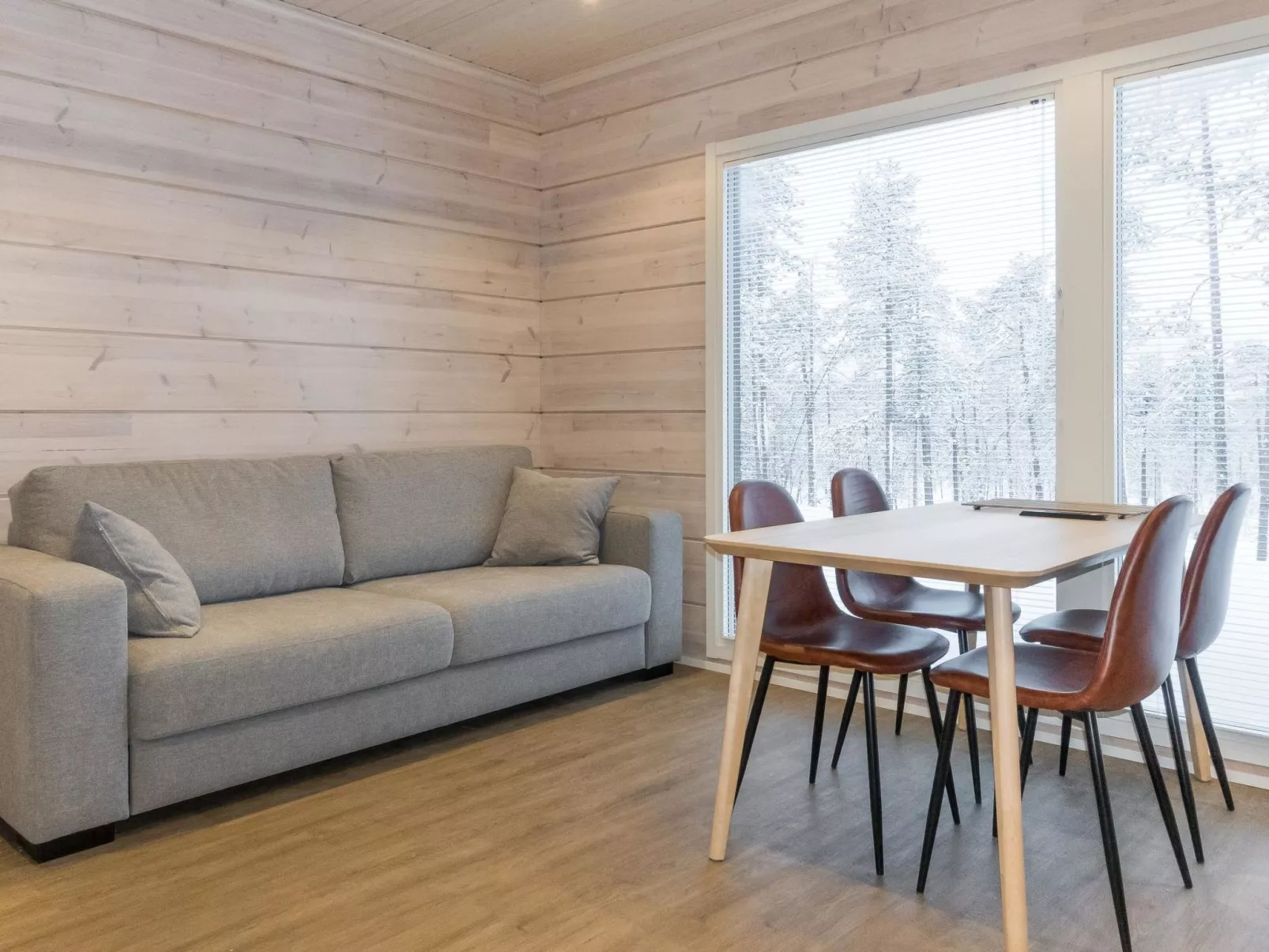 Villa paadari apartment-Inside