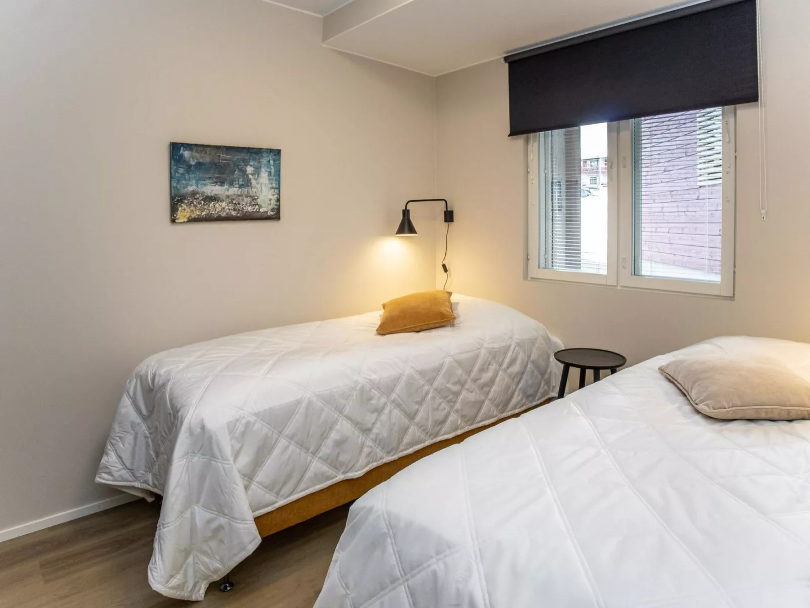 Levistar vi as. 6106-Drinnen