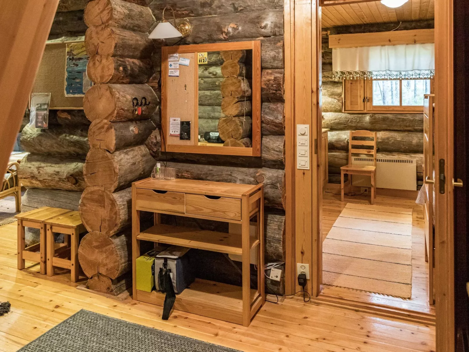 Ylläsnäkyy 7 / karkelo-Inside