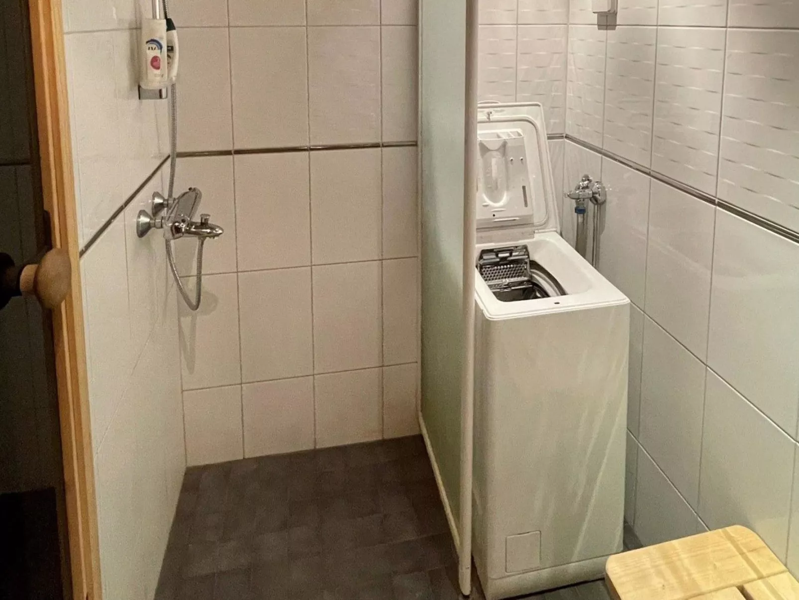 Ylläsriekko / itätupa-Dedans