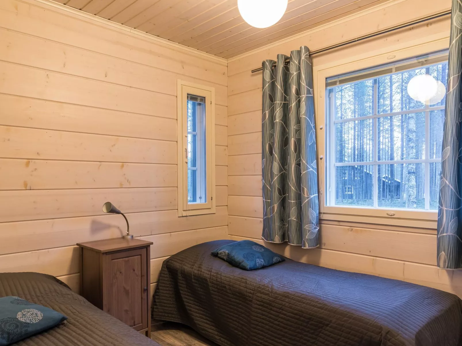 Levin ahmahovi 1a-Drinnen