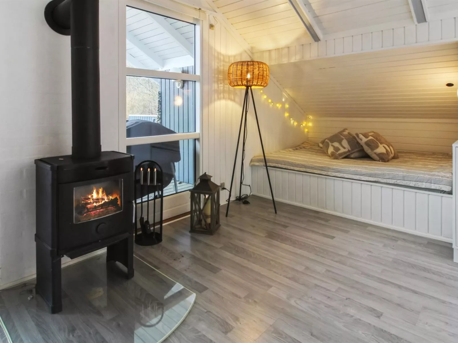 "Rosalie" - 29km from the sea-Inside