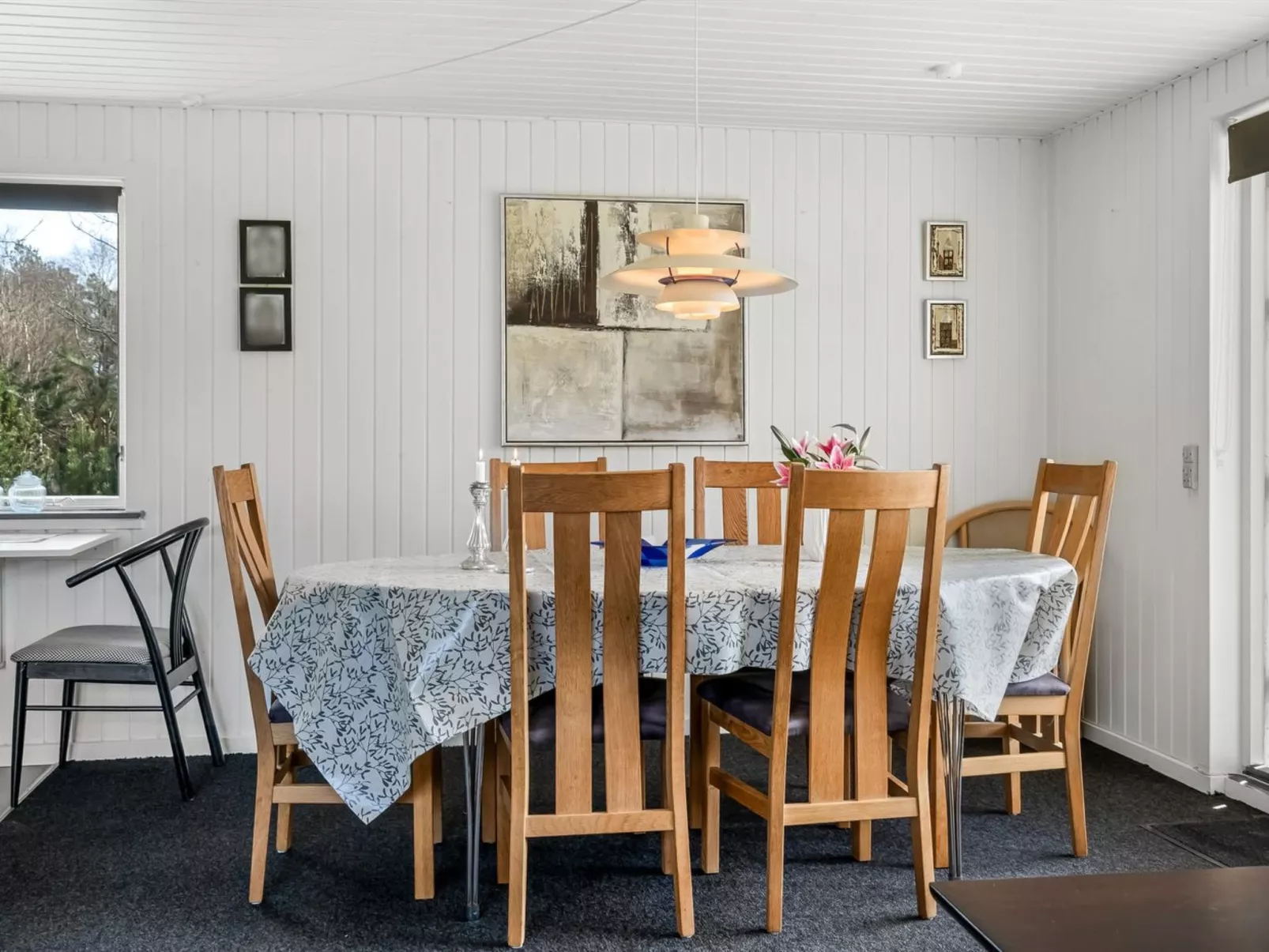 "Randulf" -  from the sea-Dedans