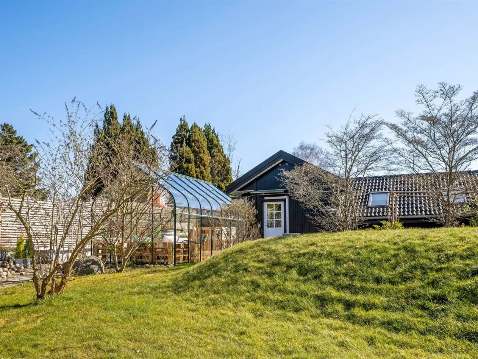 "Hughe" - 1.3km from the sea-Dehors