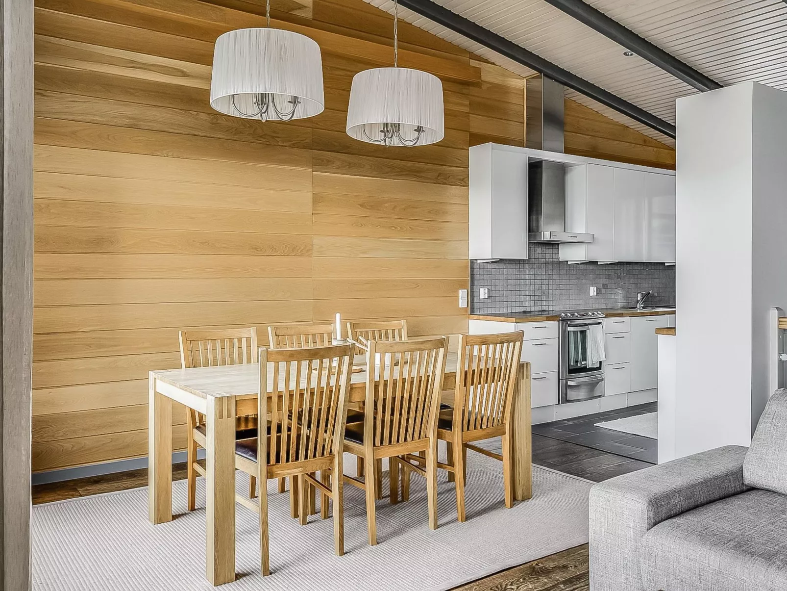 Rukavuorenhuippu 23 b-Dedans